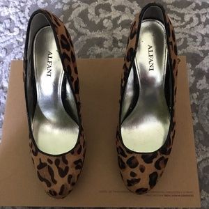 ALFANI cheetah print high heels